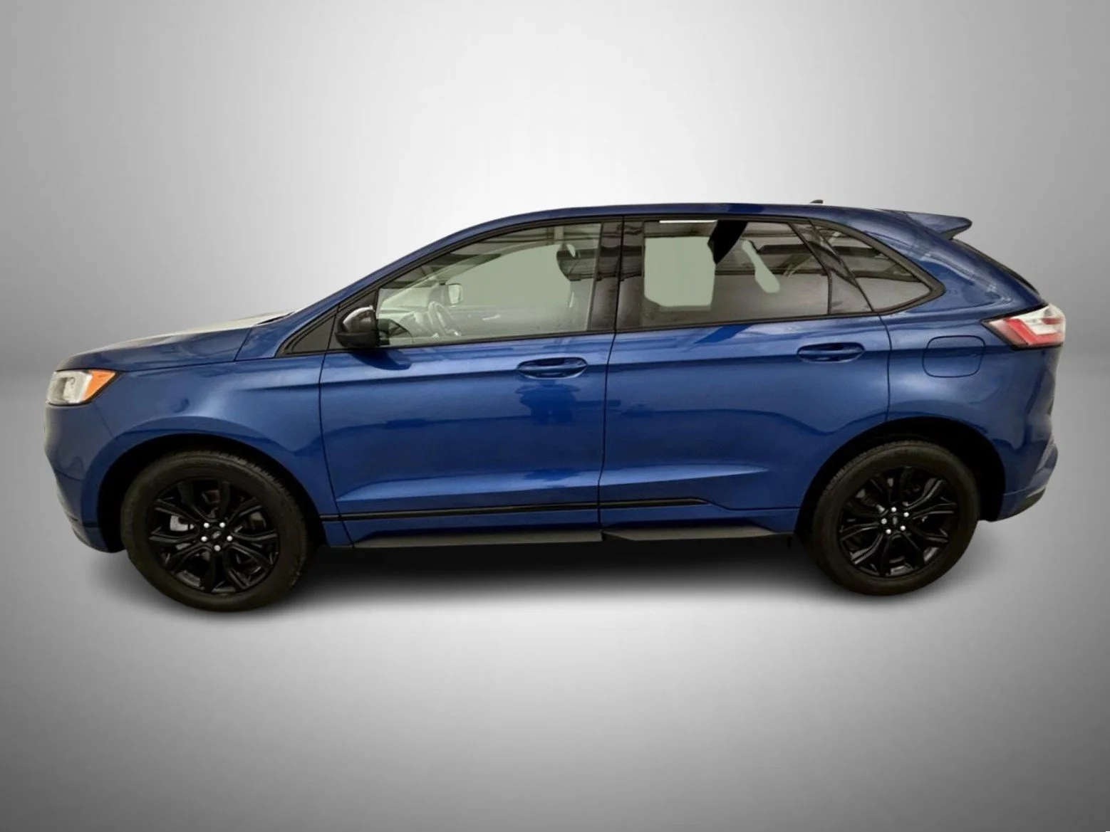 Used 2024 Blue Ford SE image 8