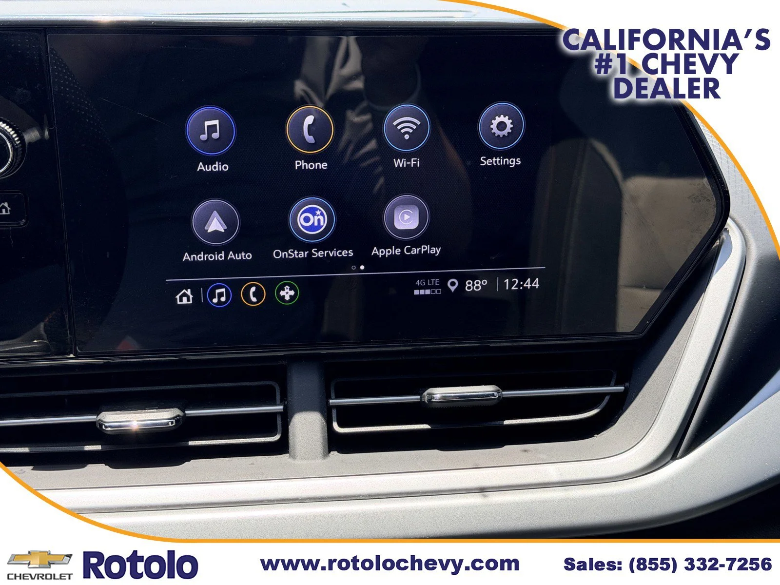 Used 2024 Fountain Blue Chevrolet 1RS image 18