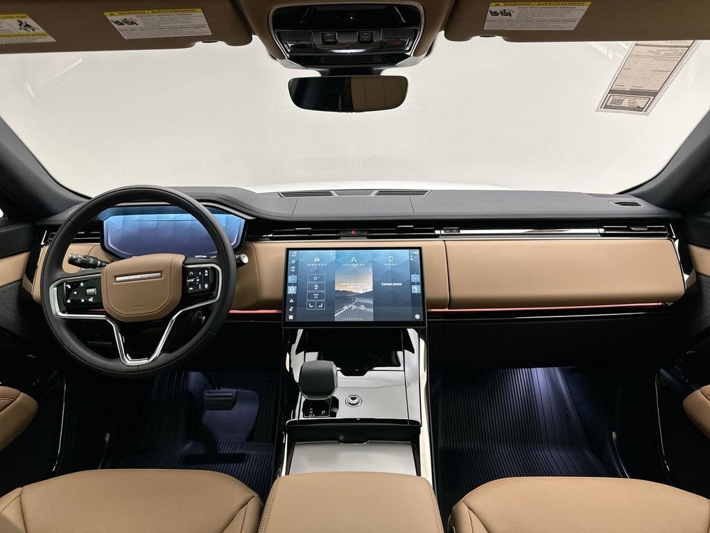 New 2026 Ostuni Pearl White Land Rover SE image 8