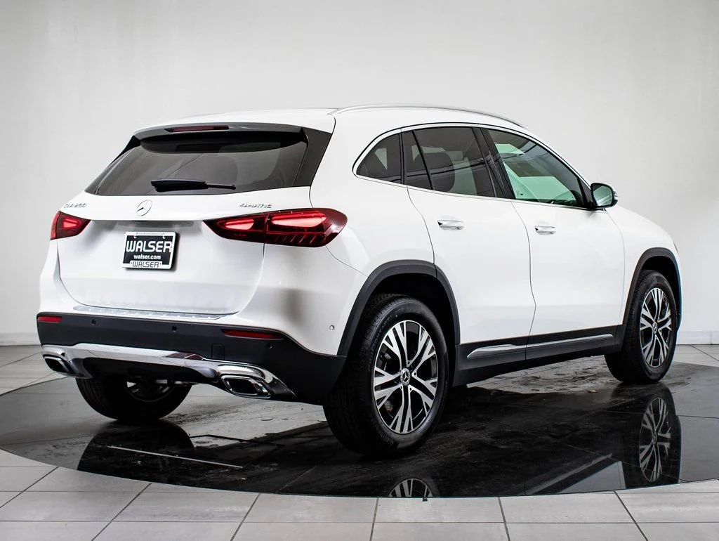 Used 2026 Polar White Mercedes-Benz GLA 250 image 7