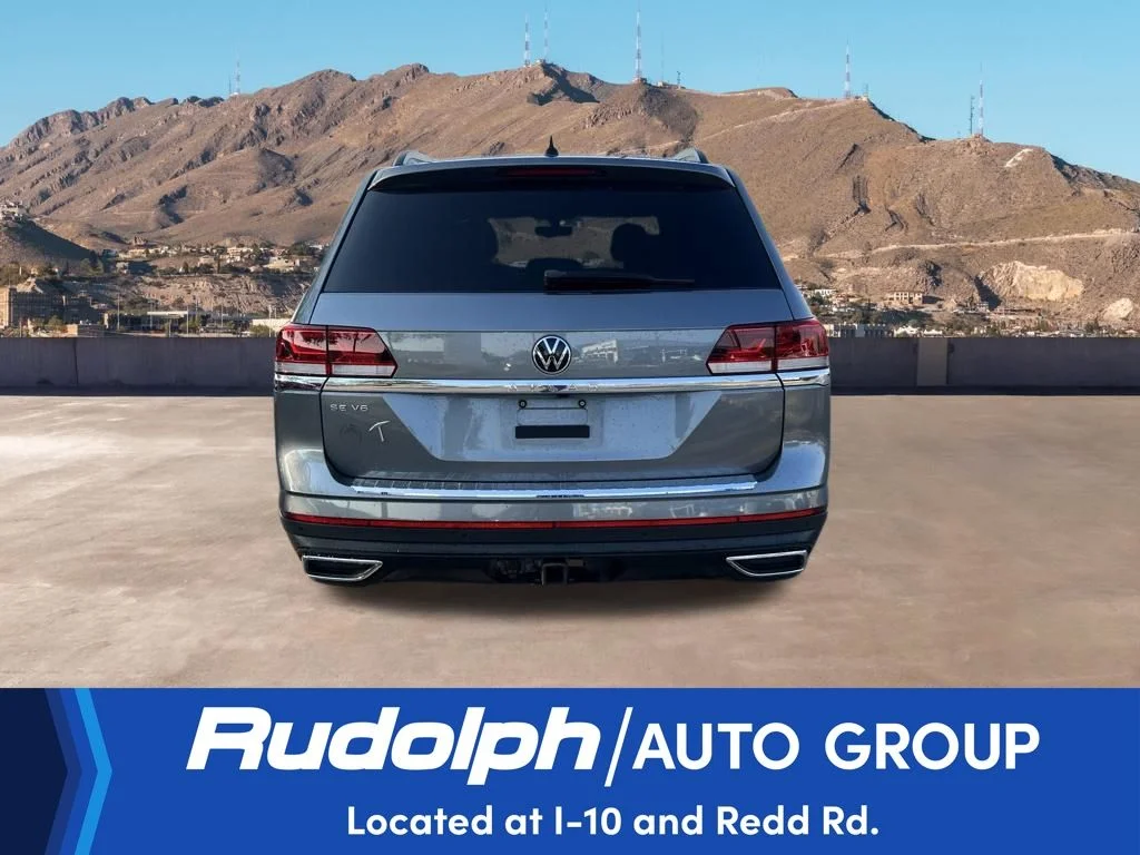 Used 2023 Gray Volkswagen 3.6L V6 SE w/Technology image 4