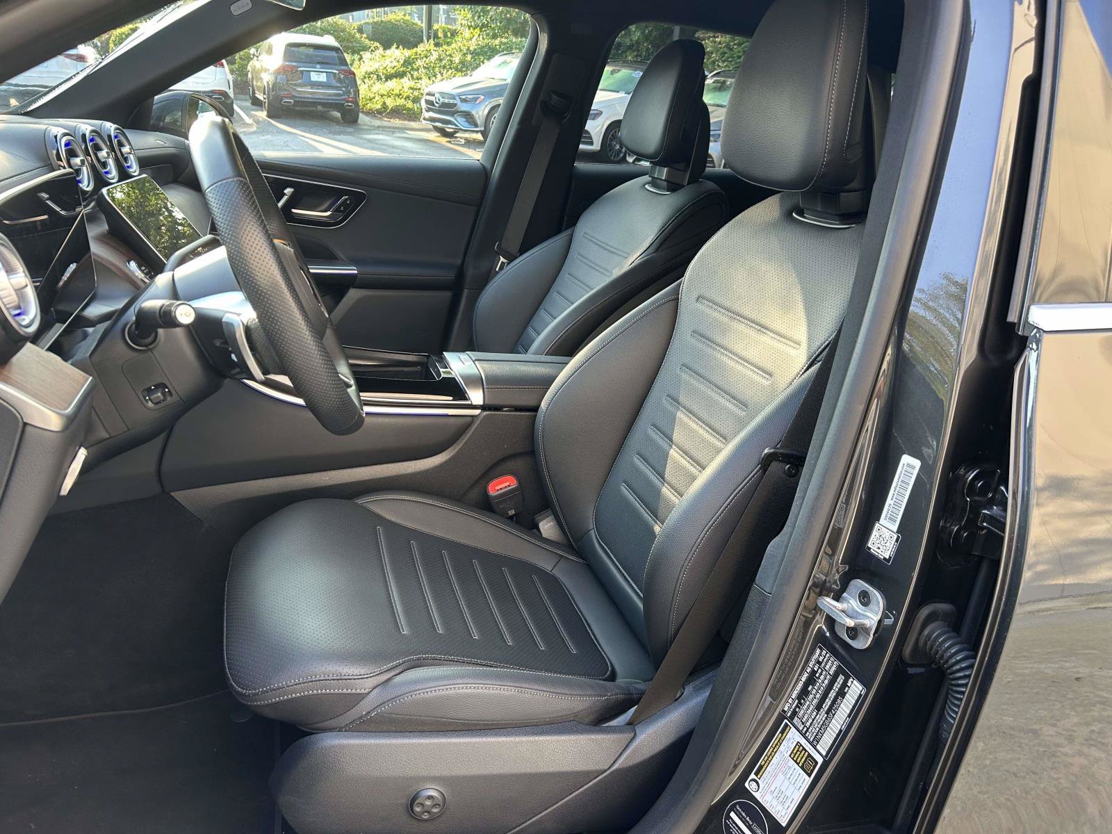 Certified Used 2025 Graphite Grey Metallic Mercedes-Benz GLC 350e 4MATIC® SUV image 25