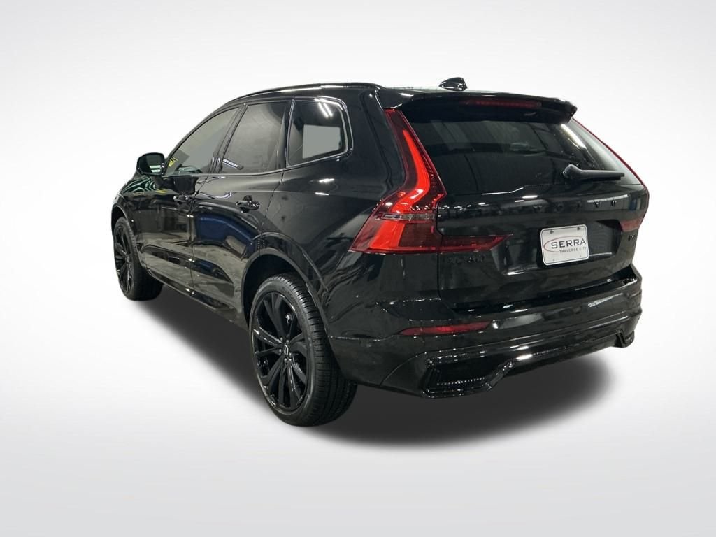 New 2026 Black Volvo B5 Ultra Black Edition image 7