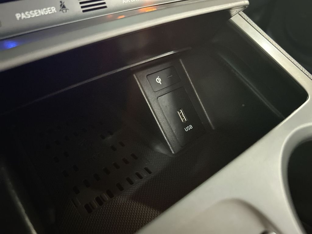 2023 Hyundai Kona EV Limited - Photo 32