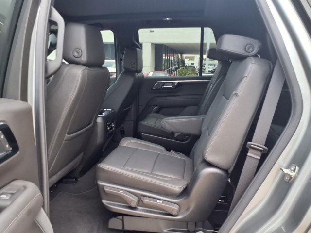 2026 Chevrolet Tahoe Z71 - Photo 16