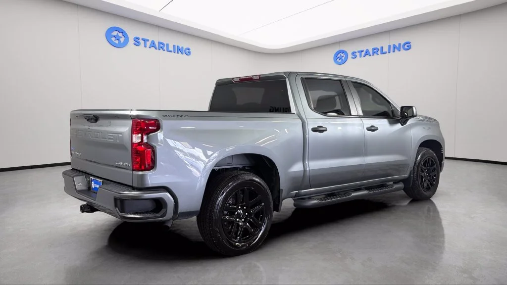 2024 Chevrolet Silverado 1500 Custom - Photo 9