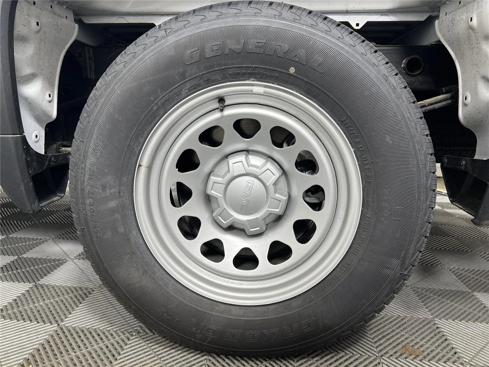 2026 GMC Sierra 1500 Pro - Photo 16