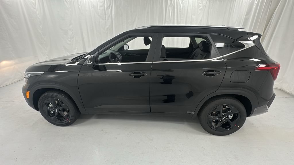 2026 Kia Seltos EX - Photo 6