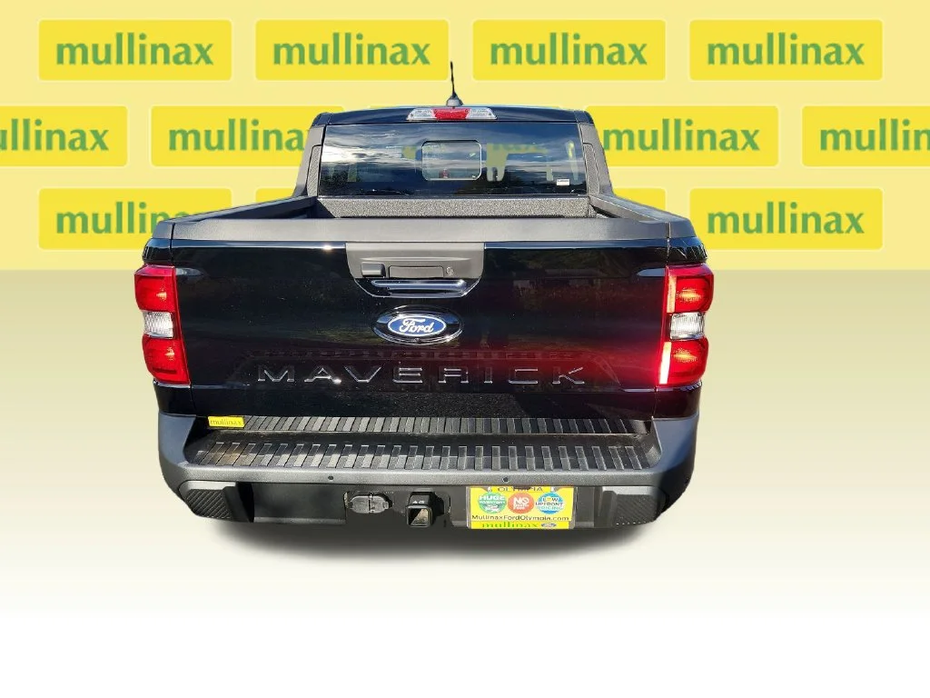 New 2026 Black Ford Lariat image 5