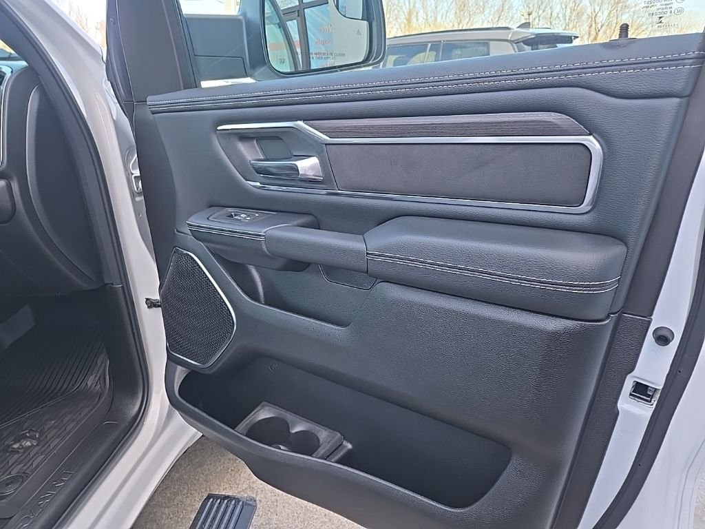 New 2026 Bright White Clear-Coat Exterior Paint RAM Laramie image 86