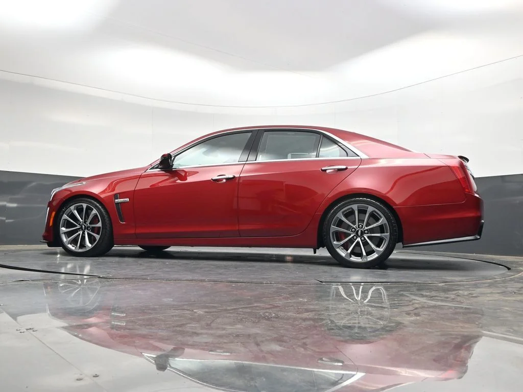 Used 2016 Red Cadillac 2SV image 49