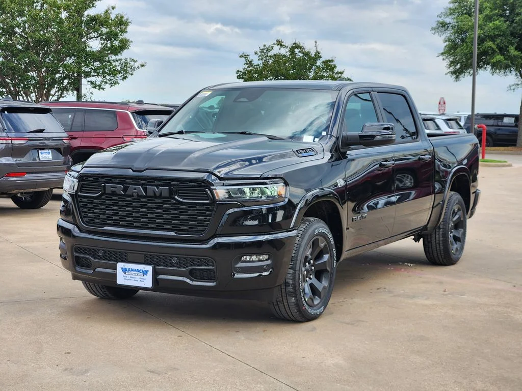 New 2026 Diamond Black Crystal Pearl-Coat Exterior Paint RAM Big Horn/Lone Star image 2