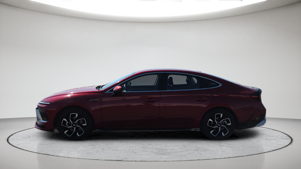 Used 2024 Red Hyundai SEL image 18