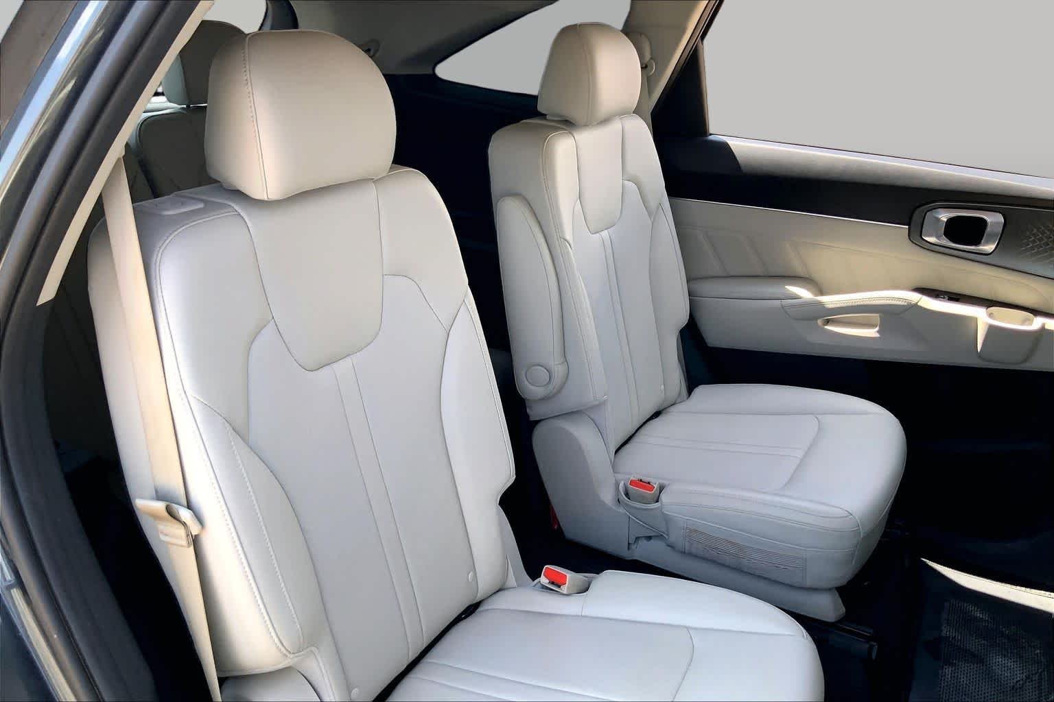 Used 2023 Gravity Grey Kia SX image 20