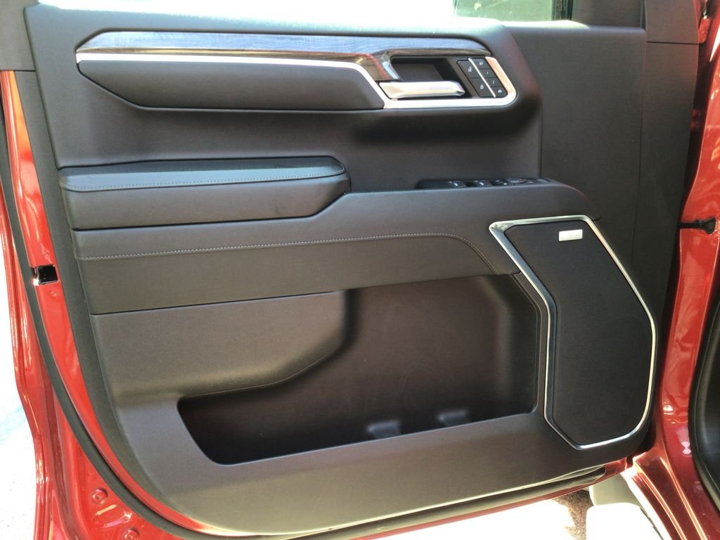 Used 2023 Red Chevrolet LTZ image 22