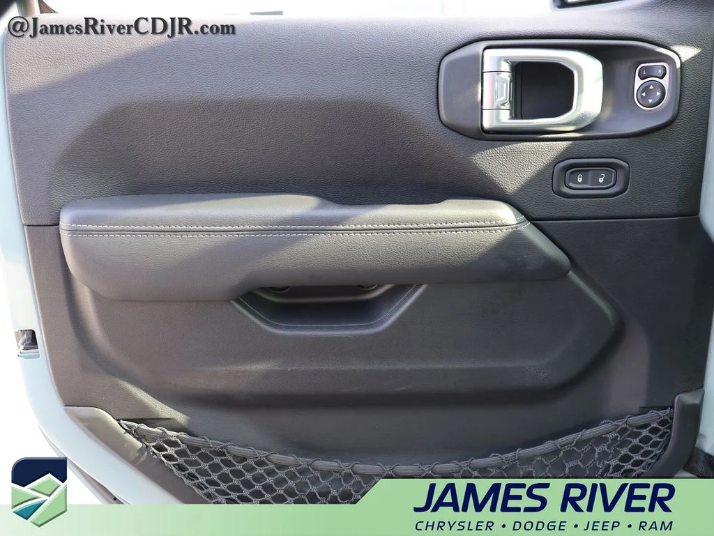 Used 2023 Gray Jeep Sahara 4xe image 20