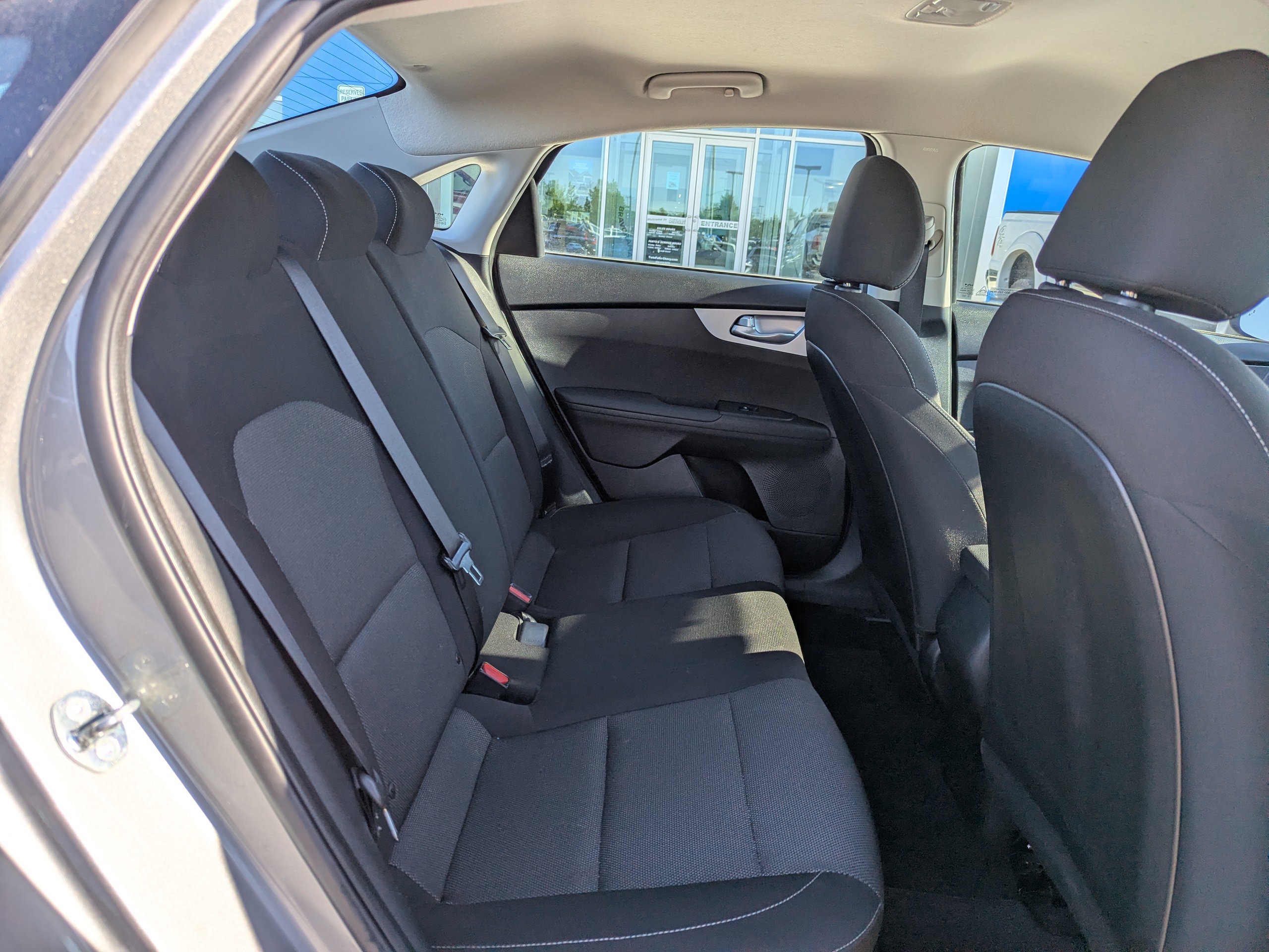 2023 Kia Forte LXS - Photo 34