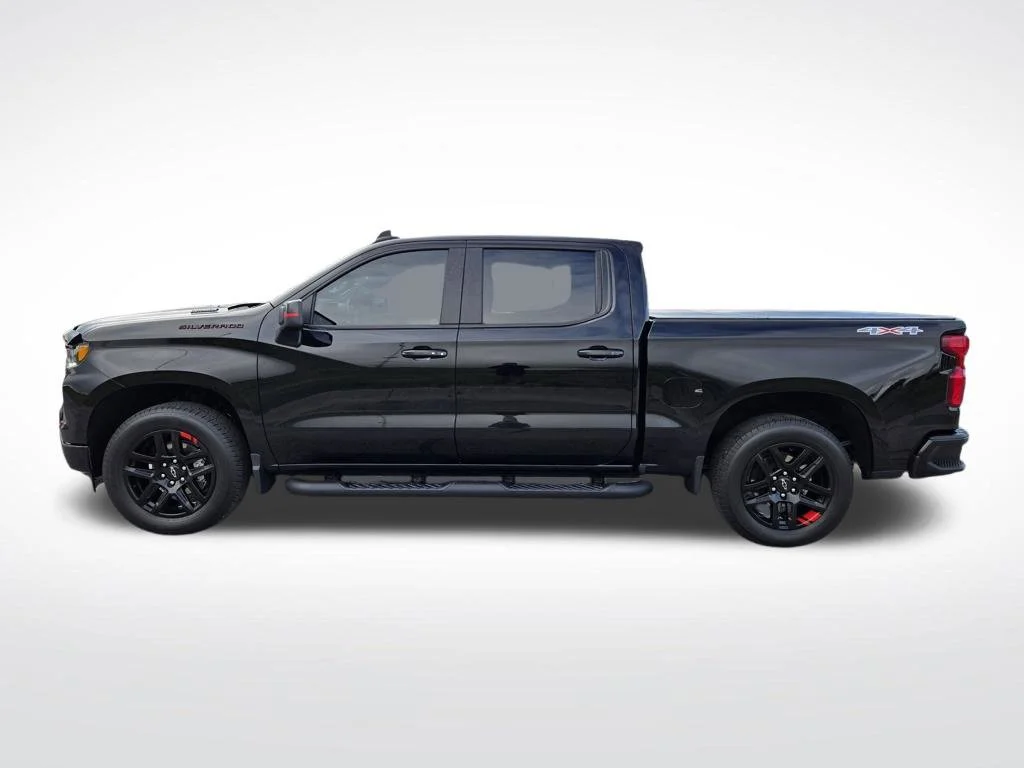 Used 2023 Black Chevrolet RST image 6