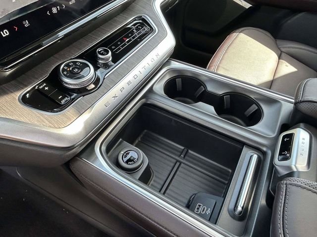 New 2026 Agate Black Metallic Ford Platinum image 12