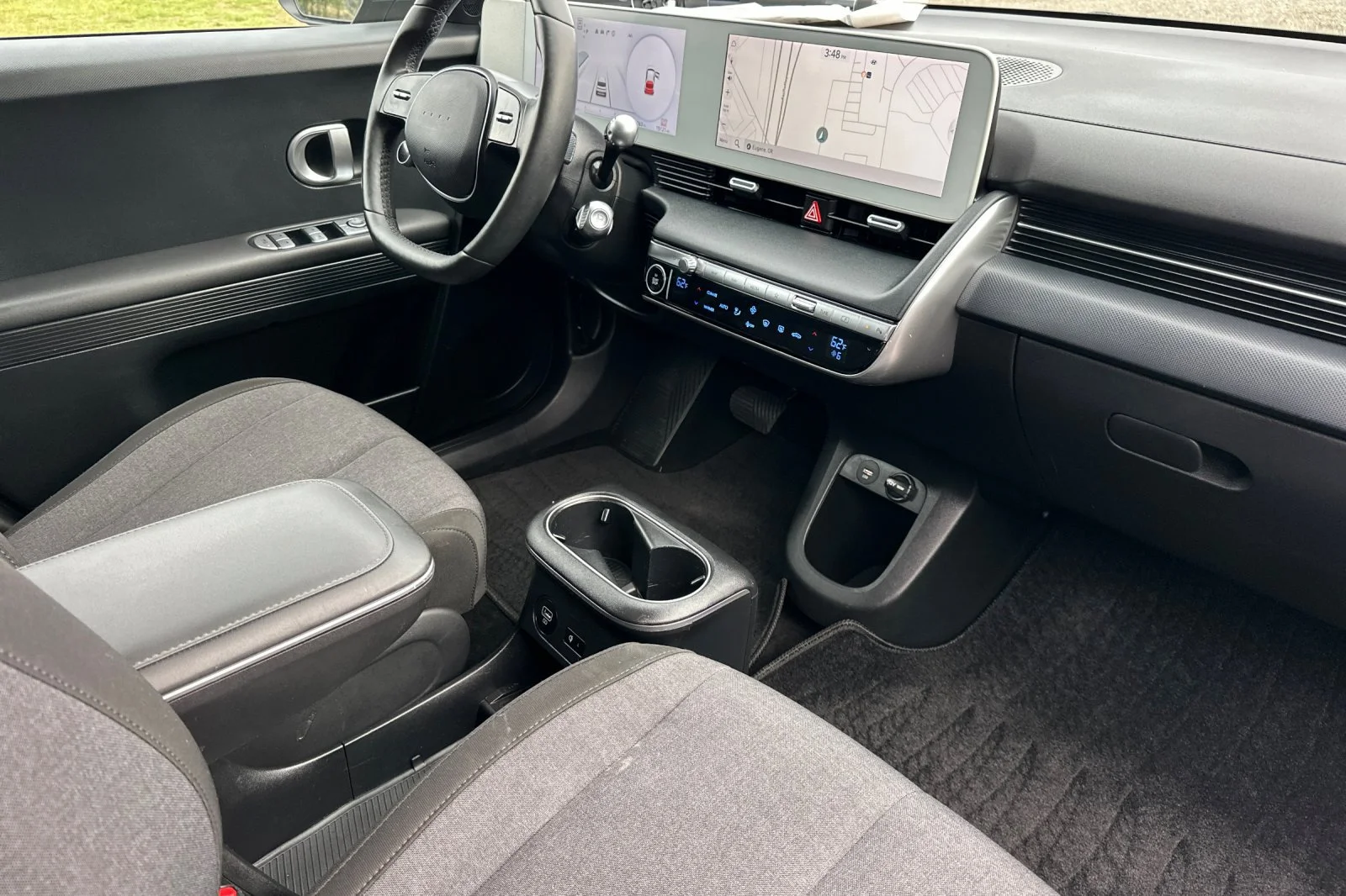 Used 2024 Green Hyundai SEL image 16