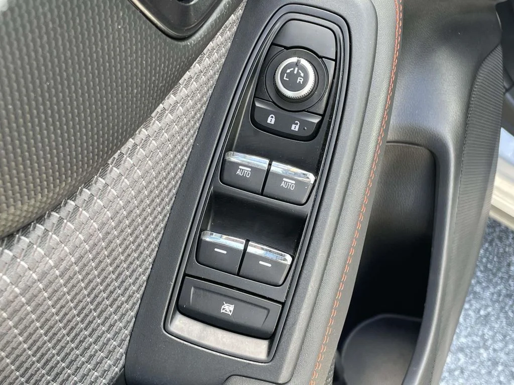 Used 2024 Ice Silver Metallic Subaru Sport image 6