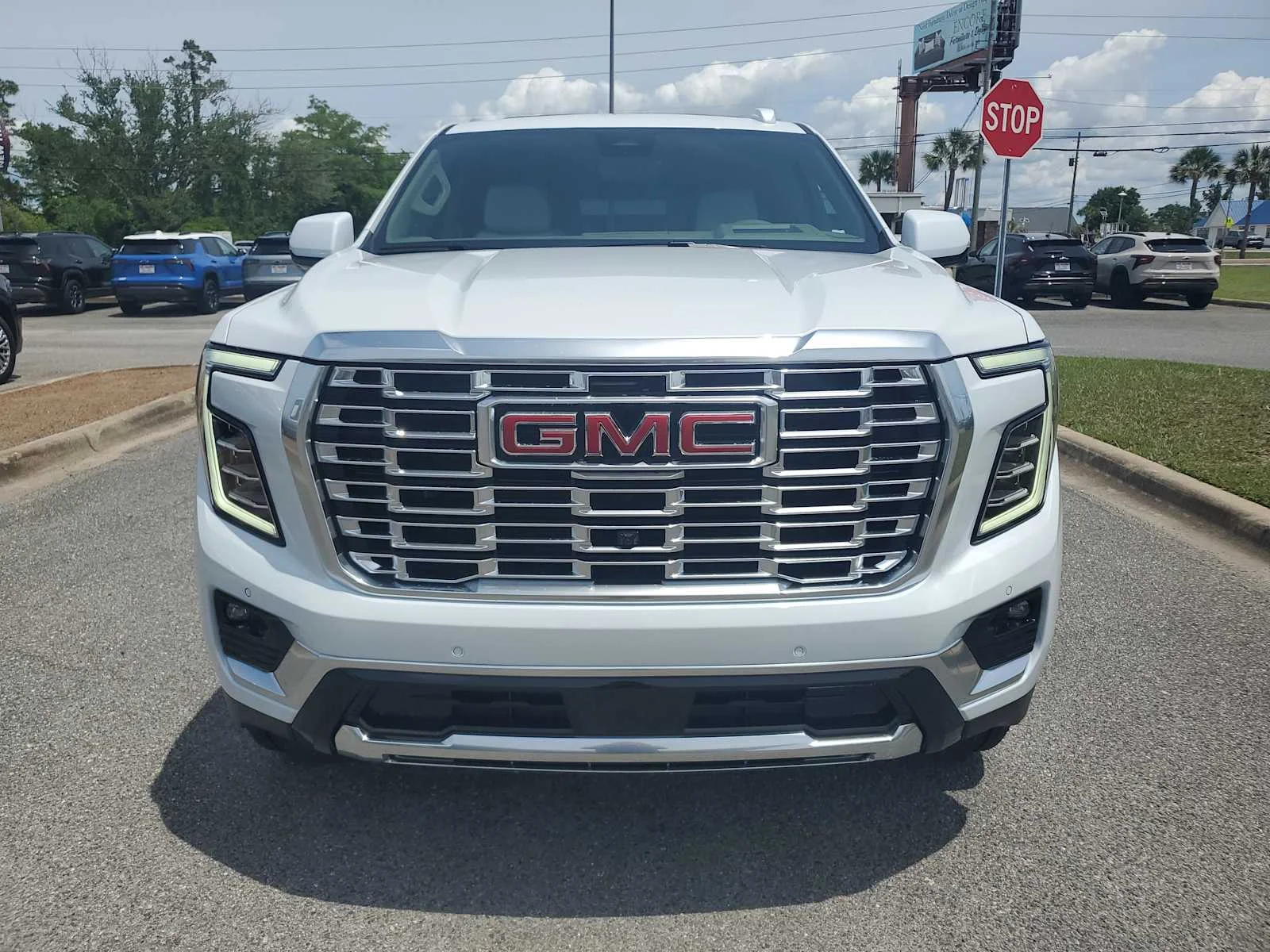 New 2026 Glacier White Tricoat GMC Denali image 9