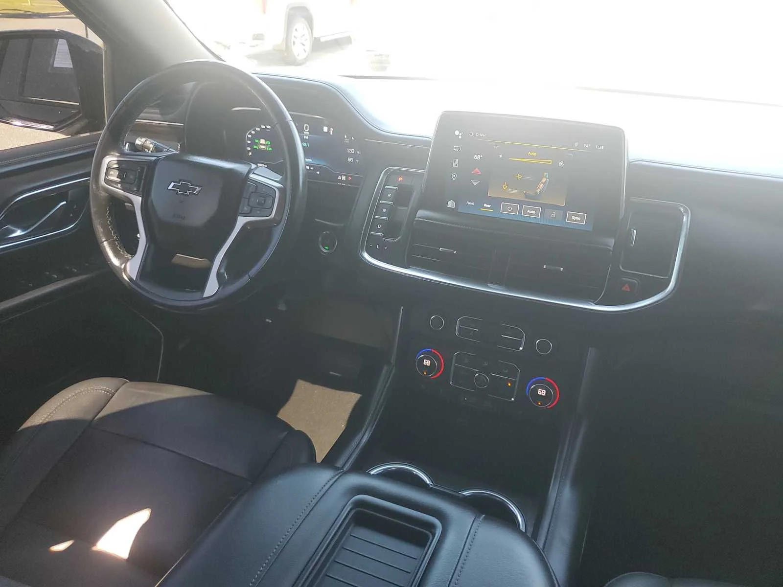 Used 2023 BLACK Chevrolet Z71 image 19