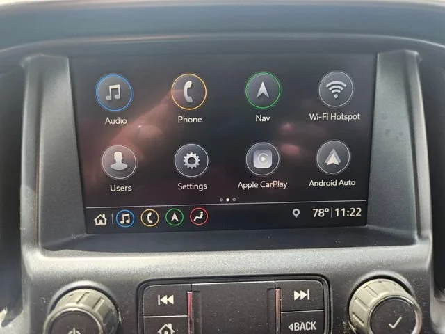 Used 2019 SUMMIT WHITE Chevrolet 4WD Z71 image 19