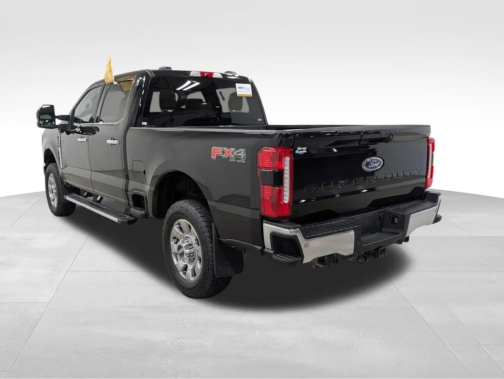Certified Used 2025 Agate Black Metallic Ford Lariat image 26