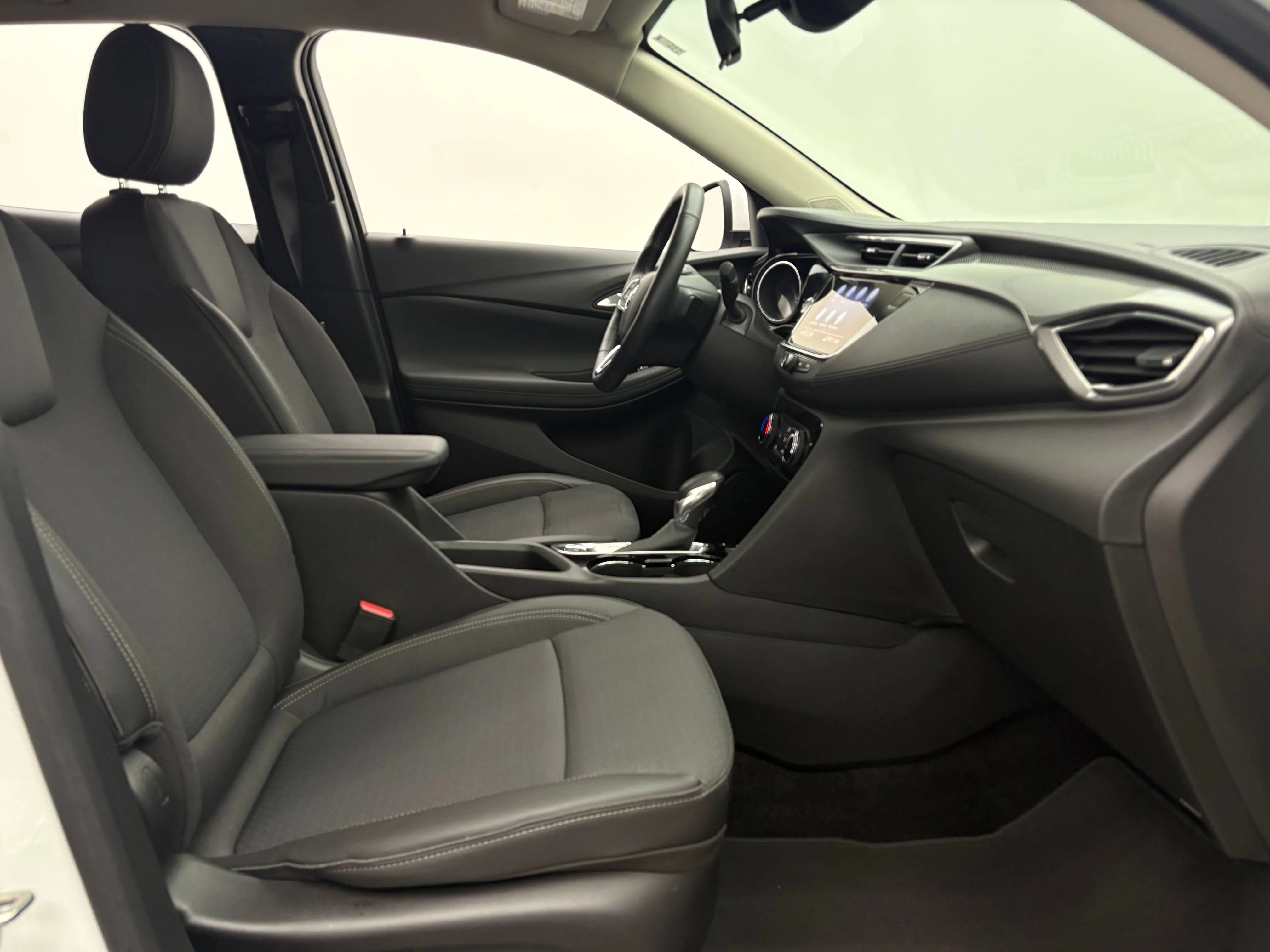 Used 2023 Summit White Buick Preferred image 32