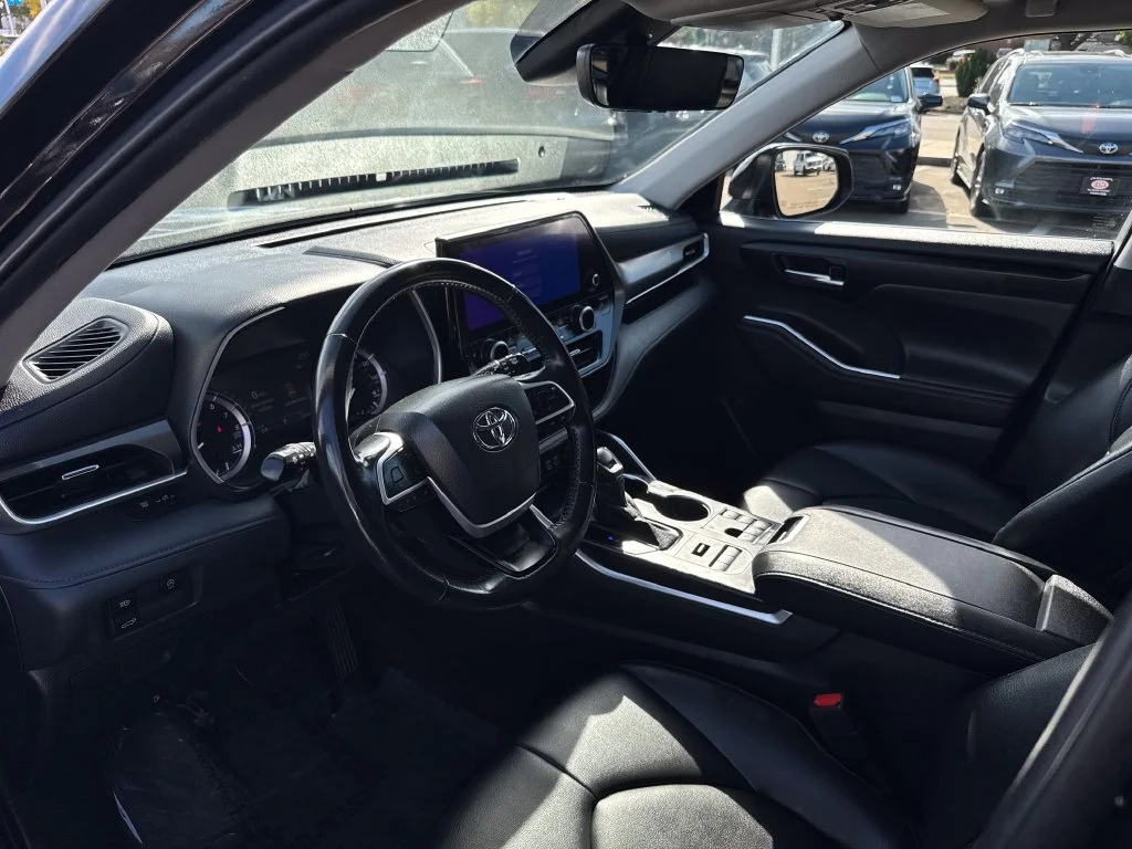 Used 2023 Black Toyota XLE image 15