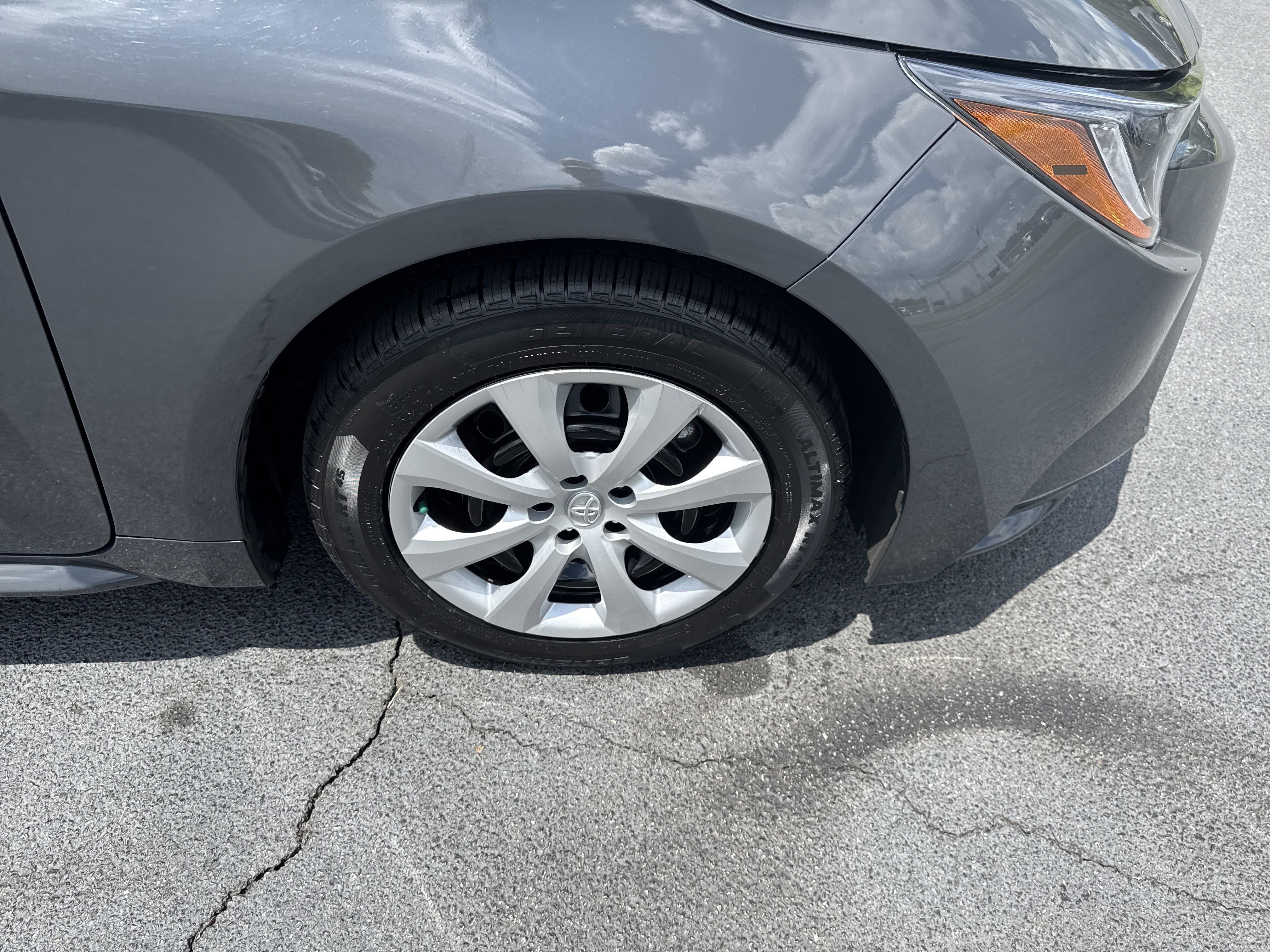 Used 2024  Toyota  image 10