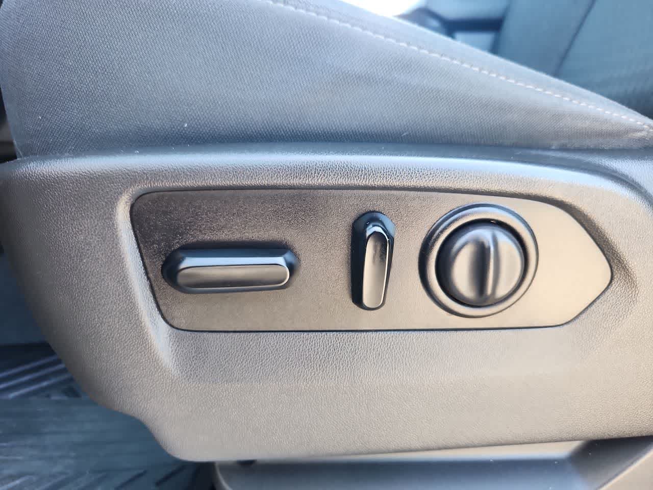 Used 2021 Silver Ice Metallic Chevrolet RST image 13
