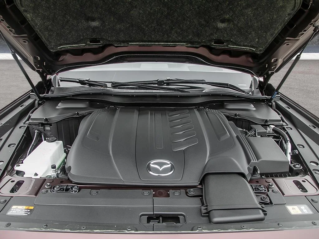 New 2026 Artisan Red Metallic Mazda Signature image 6