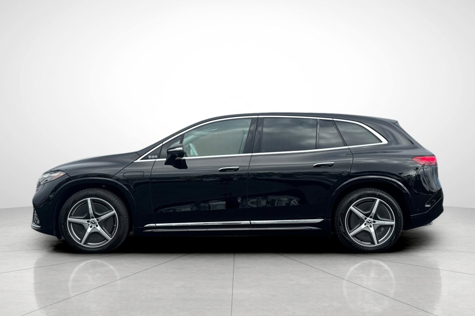 Certified Used 2023 Black Mercedes-Benz 580 image 26