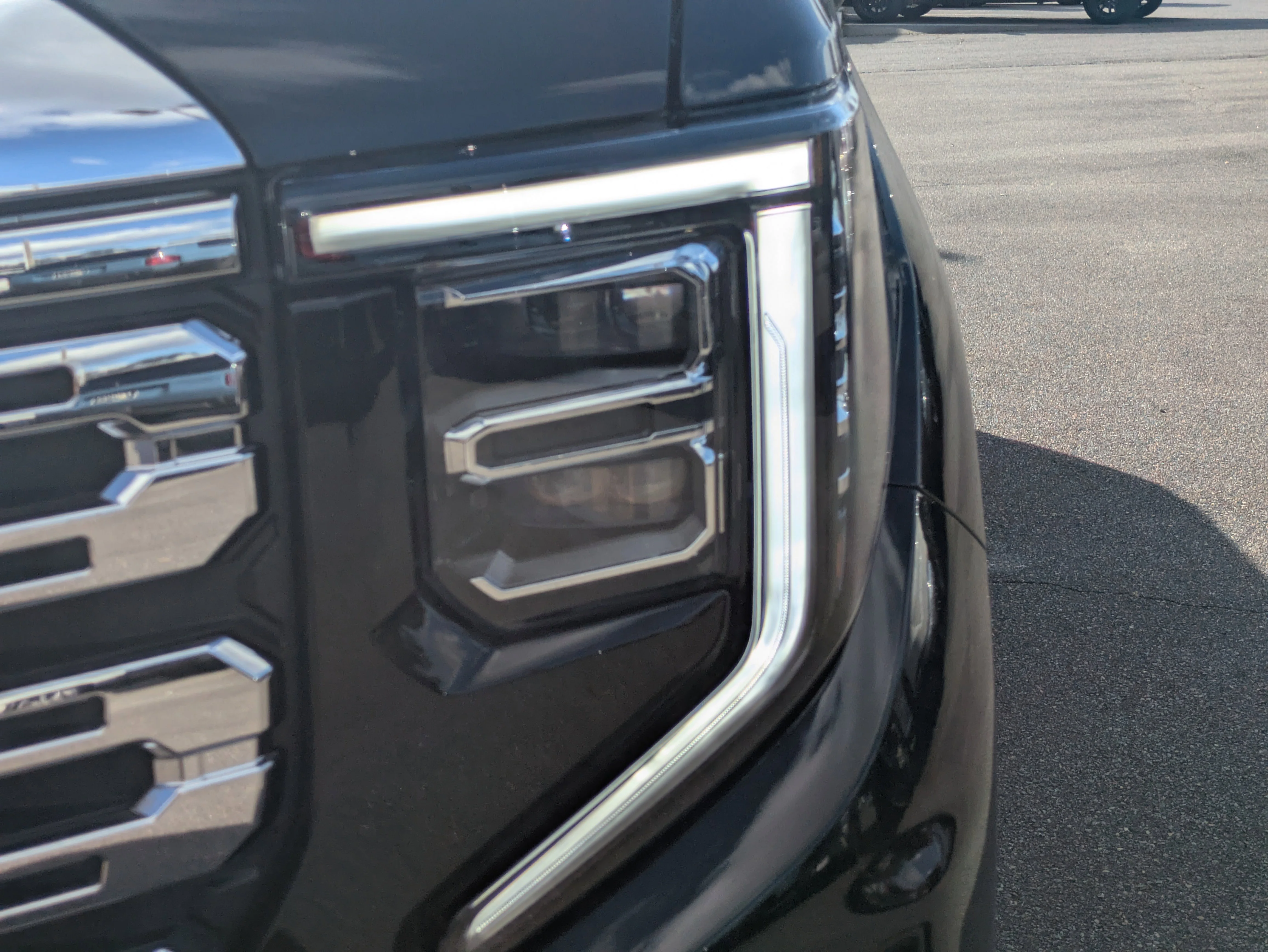 2026 GMC Sierra 1500 Denali - Photo 9
