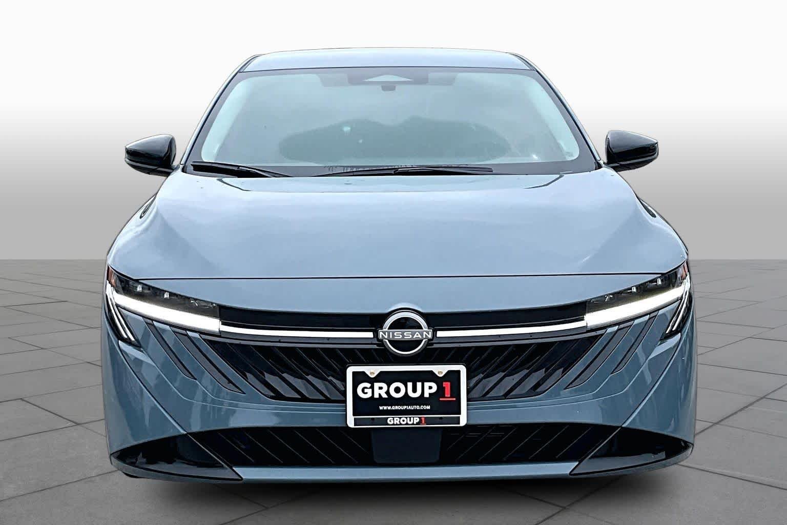 Used 2026 Atlantic Gray Metallic Nissan SV image 4