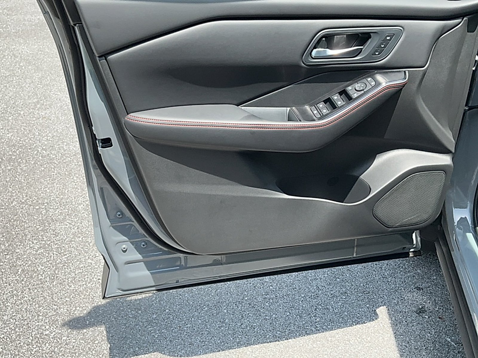New 2026 Boulder Gray Pearl Nissan Rock Creek image 6