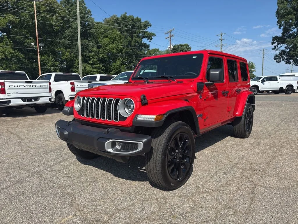 2025 Jeep Wrangler 4xe's photo