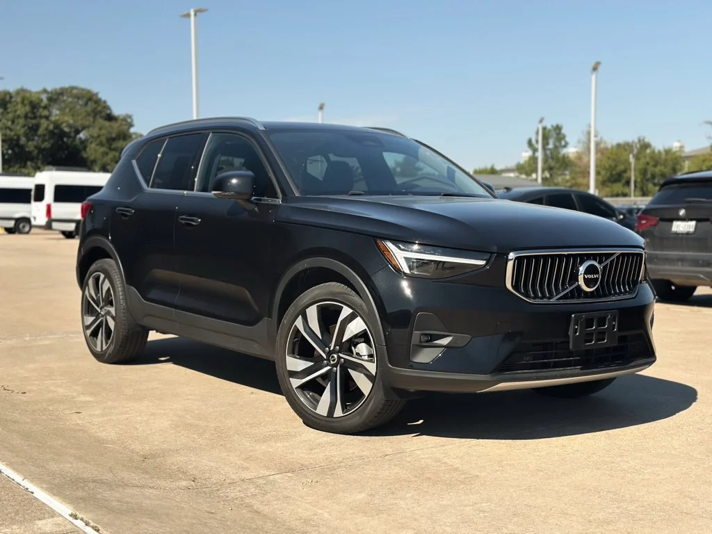 2024 Volvo XC40