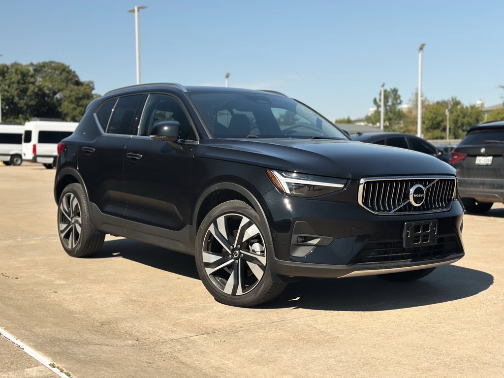 2024 Volvo XC40