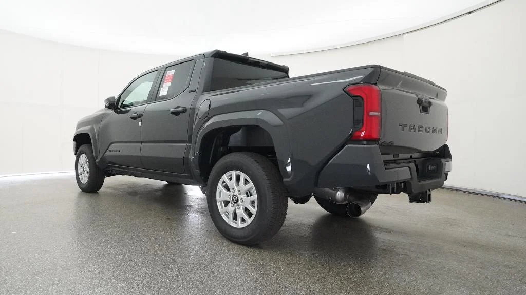 2025 Toyota Tacoma SR5 - Photo 34