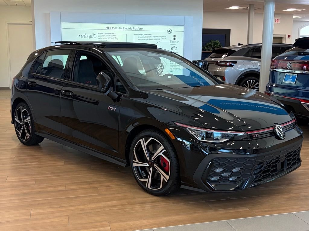 New 2026 Mythos Black Metallic Volkswagen 2.0T SE image 3
