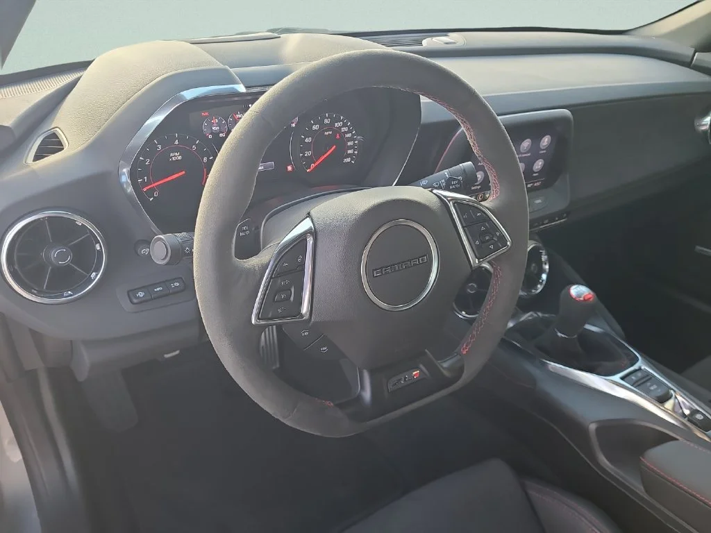 Used 2023 SHARKSKIN METALLIC Chevrolet ZL1 image 12