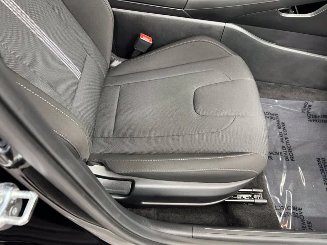 Used 2025 Black Hyundai SE image 22