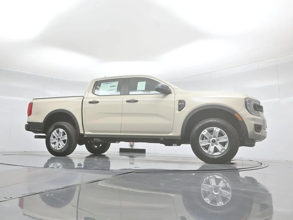 New 2025 Beige Ford XL image 46