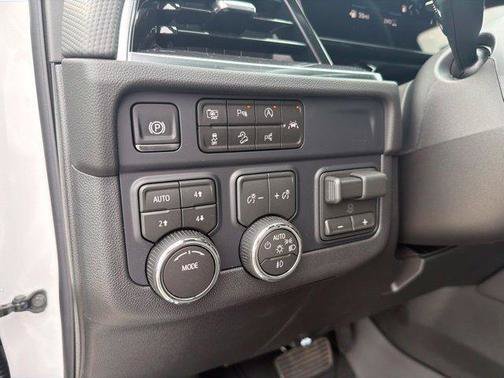 2027 Chevrolet Tahoe RST - Photo 18