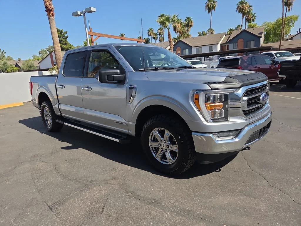 Used 2023 Gray Ford XLT image 1