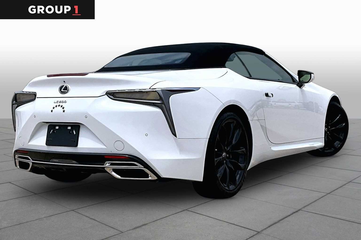Certified Used 2021 ULTRA WHITE Lexus  image 12