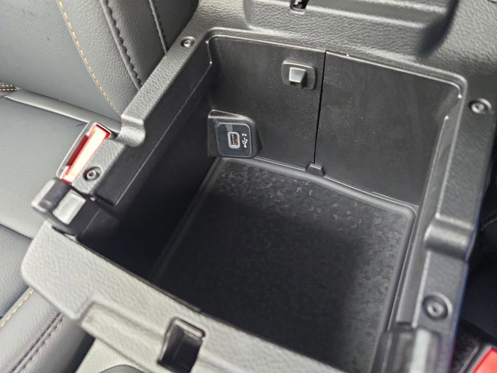 2025 Jeep Wrangler 4-Door Sahara - Photo 20